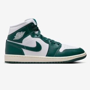 Nike Air Jordan 1 Mid Oxidized Green | Women’s 11 / Men’s 9.5 | Like New